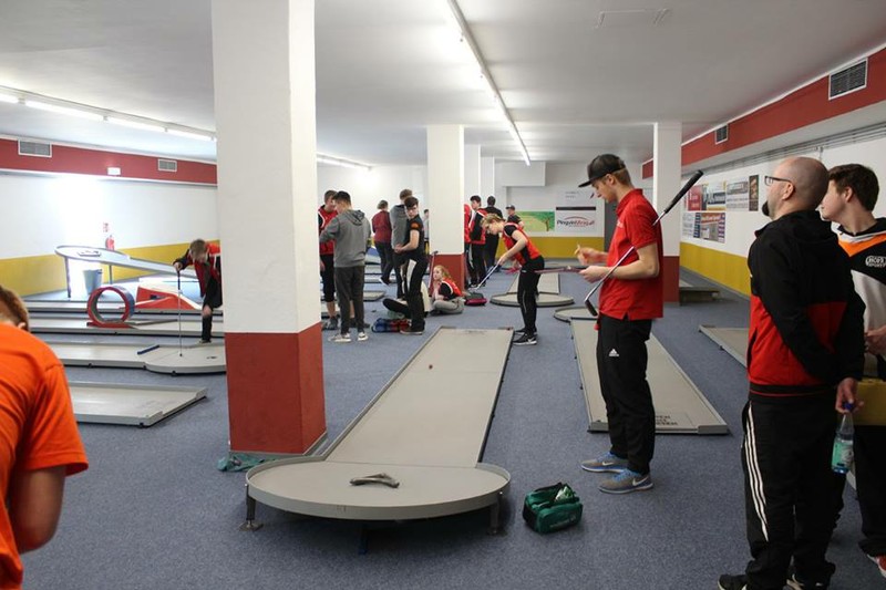 Mehr über den Artikel erfahren NRW Minigolfjugend rockt Pingvin Minigolfworld