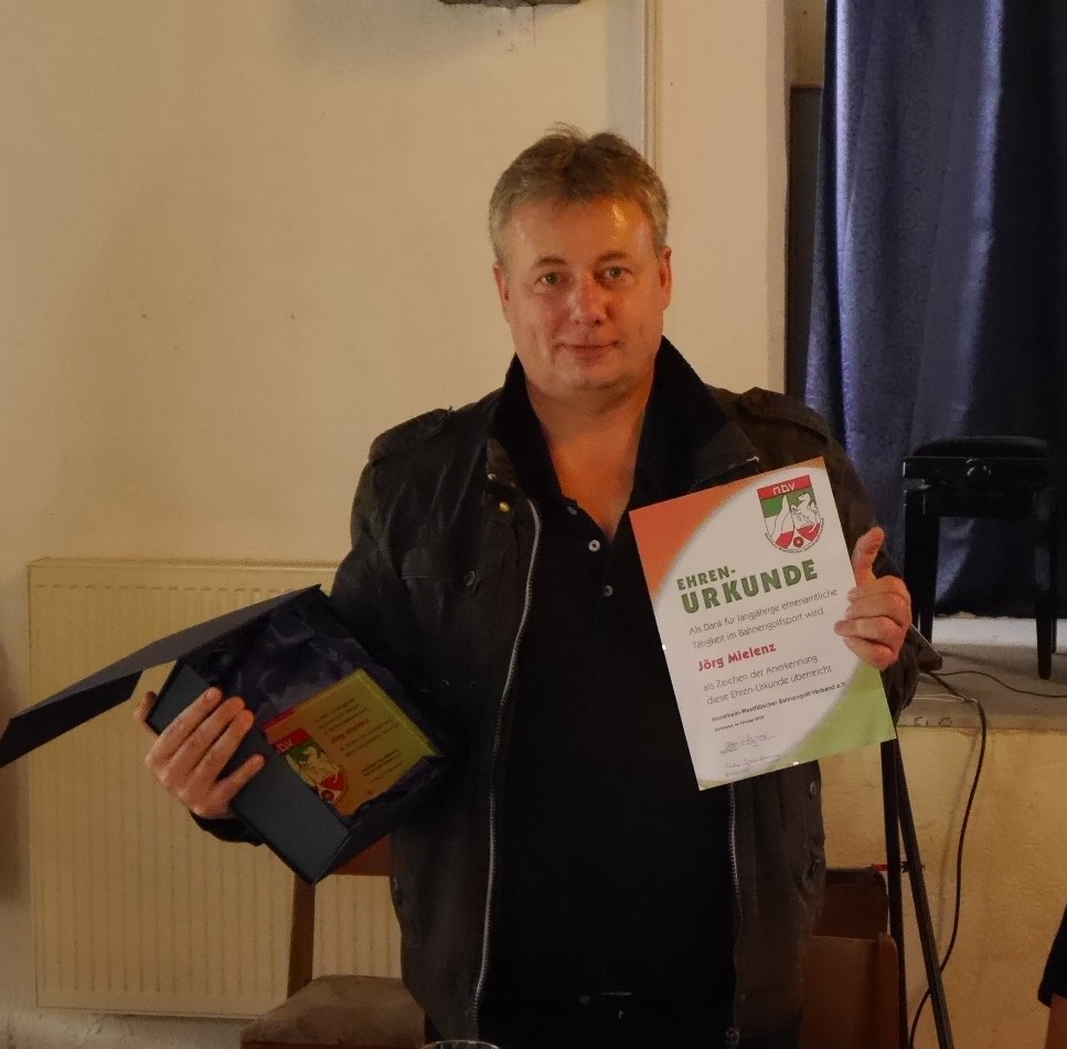 Mehr über den Artikel erfahren Ehrenpreis für Jörg Mielenz